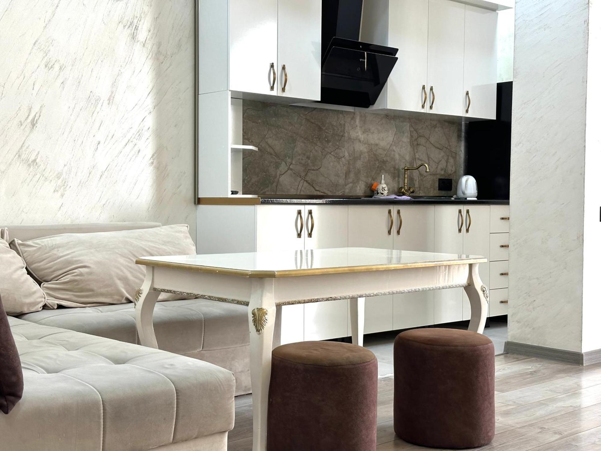 New Apartment In Downtown Yerevan Bagian luar foto