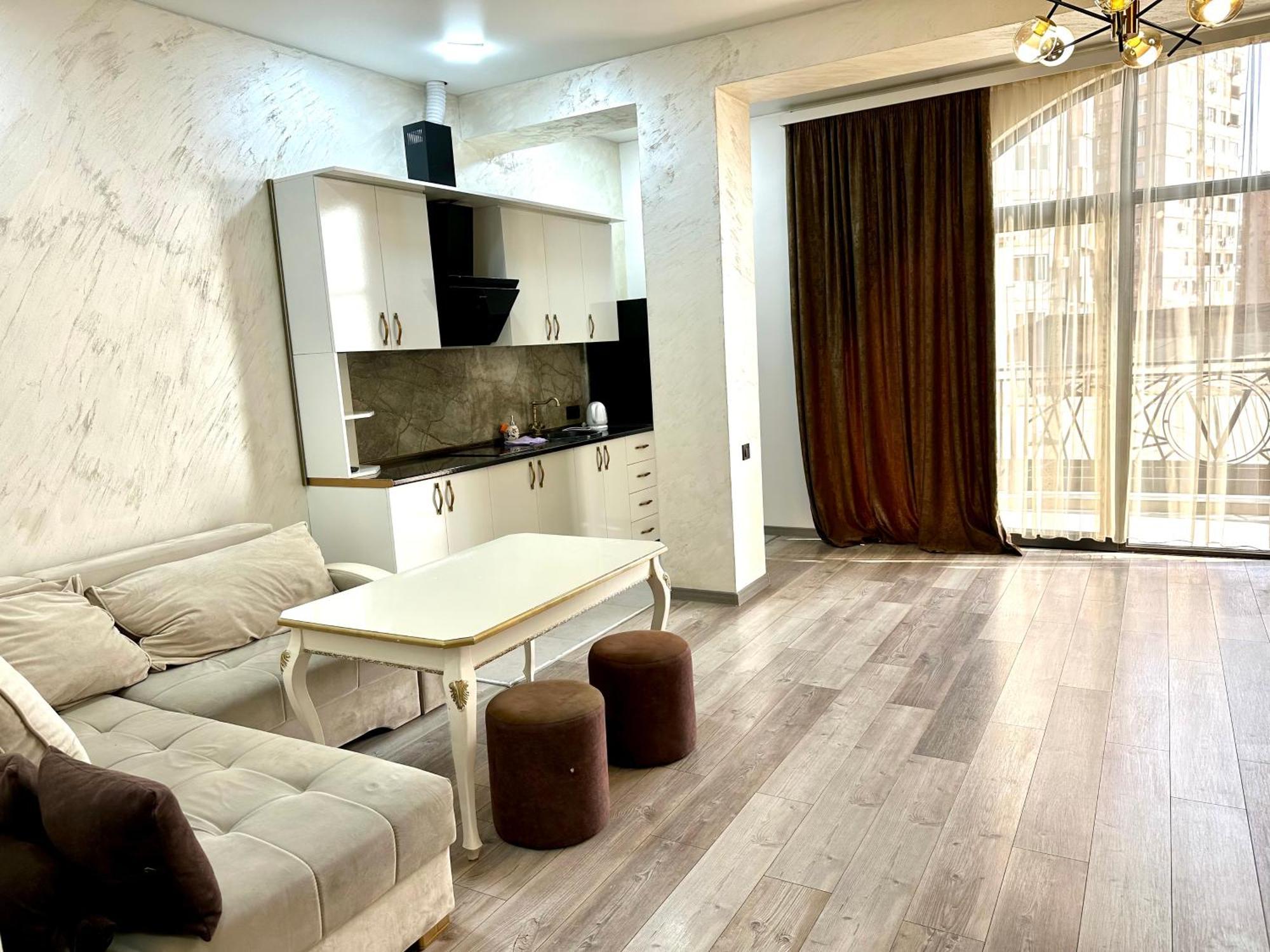 New Apartment In Downtown Yerevan Bagian luar foto