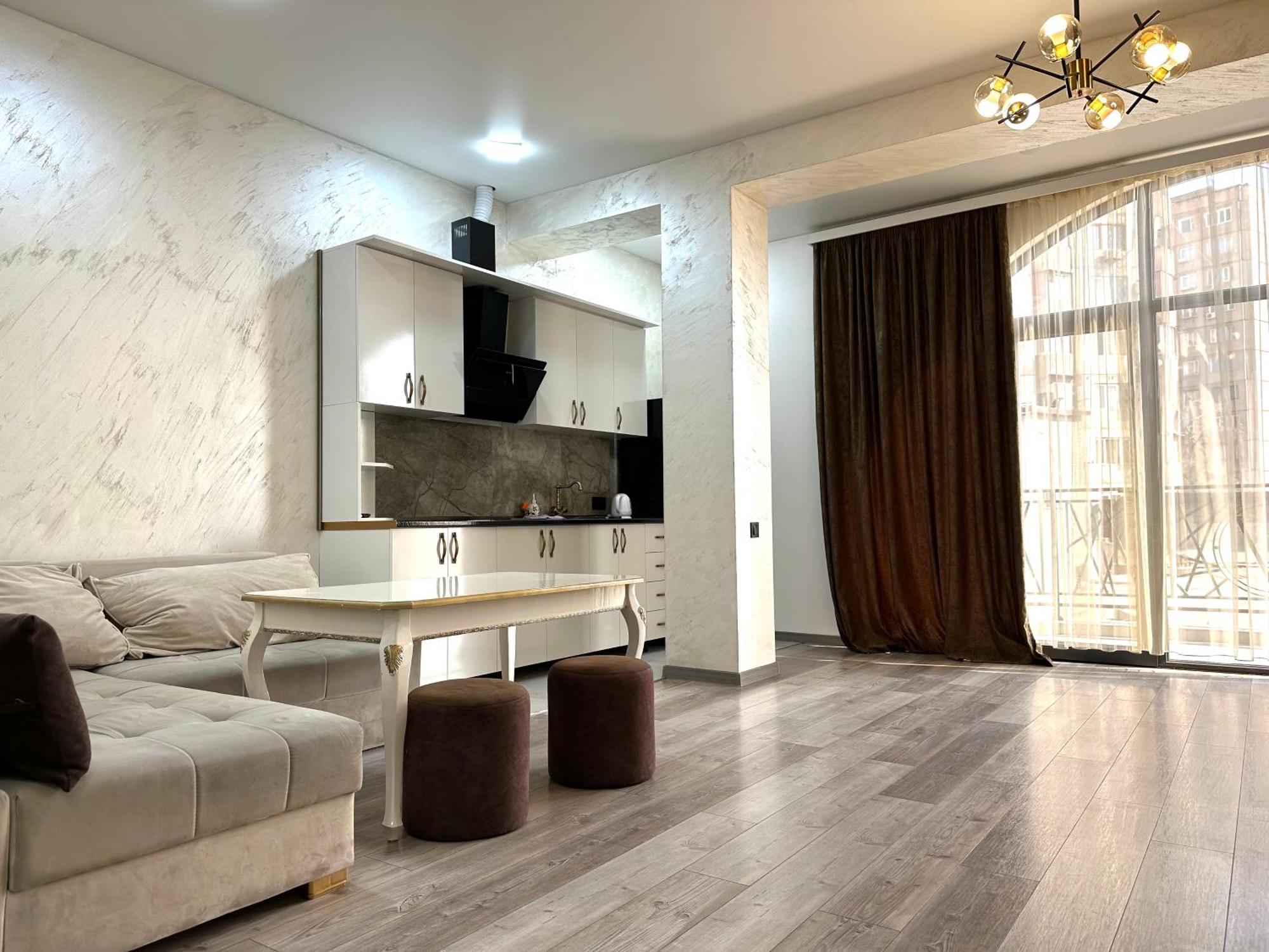 New Apartment In Downtown Yerevan Bagian luar foto